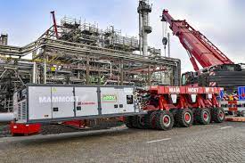 Electric SPMT equipment on site.