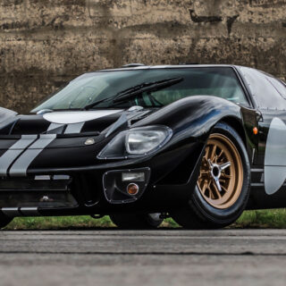 FLAGSHIP GT40